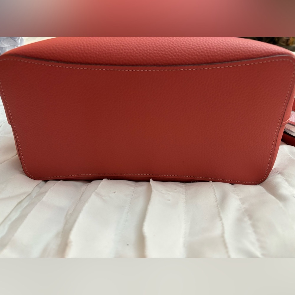 Coach large Town Bucket Bag - Picture 7 of 11